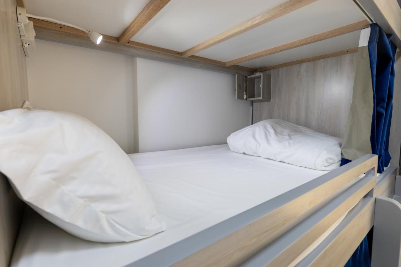 Travel Hub Premium Hostel Dubai Luaran gambar