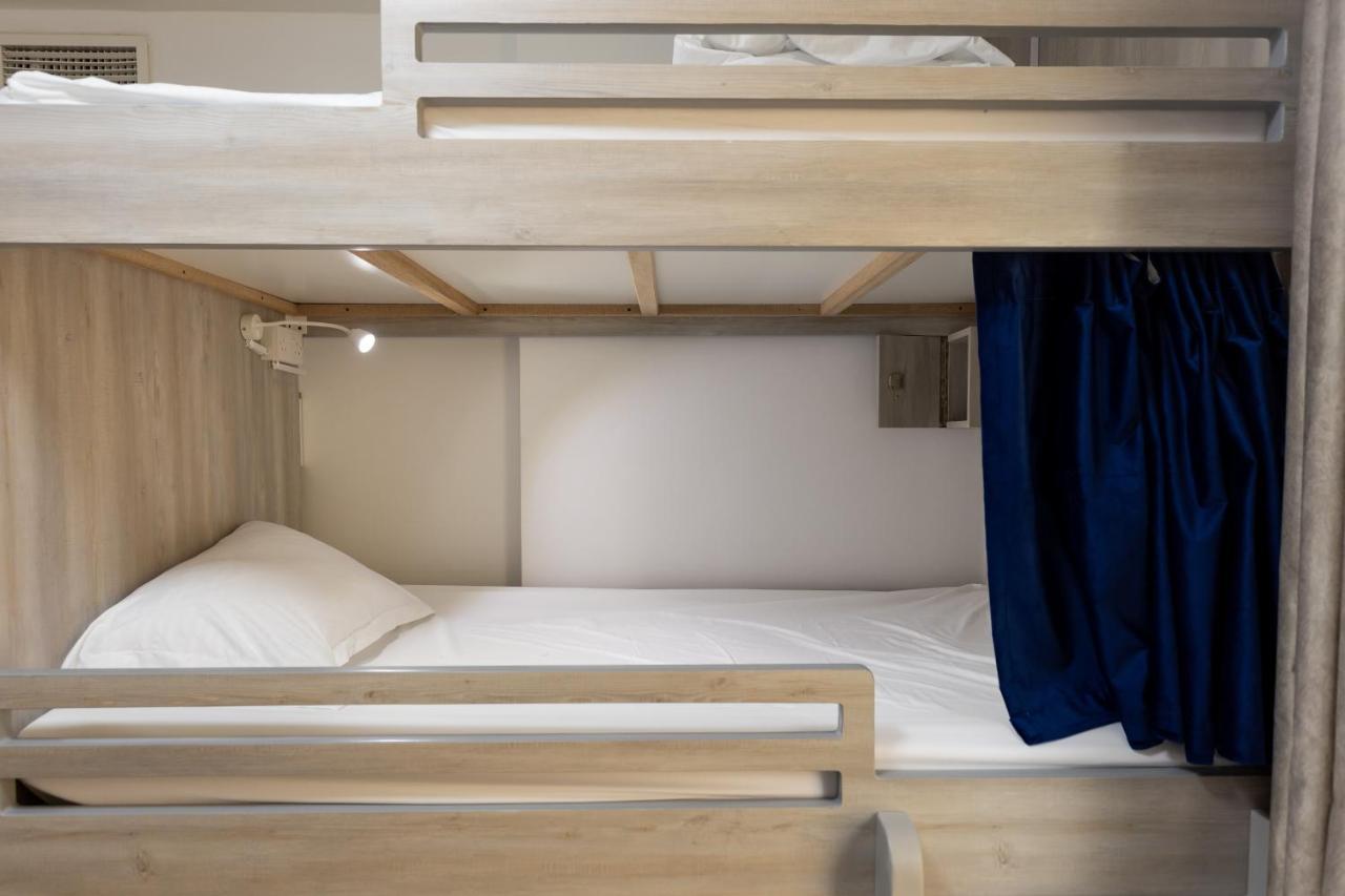 Travel Hub Premium Hostel Dubai Luaran gambar